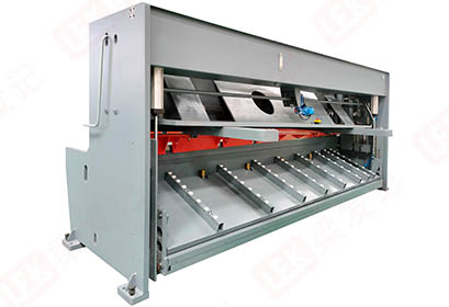 AP2復(fù)合隨動(dòng)式托料架